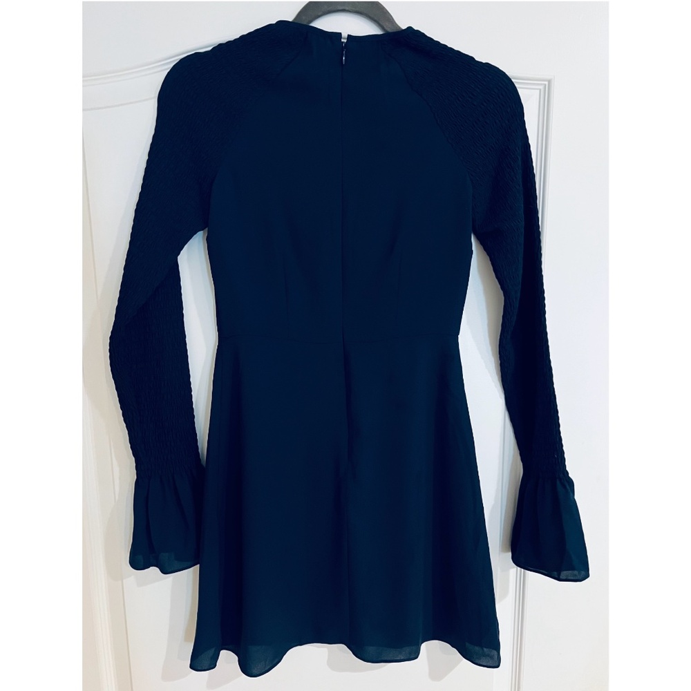 NWT Likely Victoria Smocked Bell Sleeve Mini Dress - Navy Size 0 - Picture 7 of 7